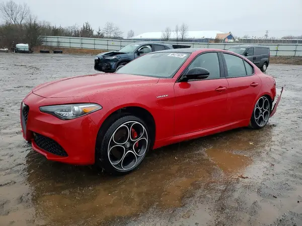 ZARFANBN8N7665987 2022 ALFA ROMEO GIULIA - Image 1