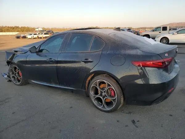 ZARFANBN8P7668858 2023 ALFA ROMEO GIULIA - Image 2