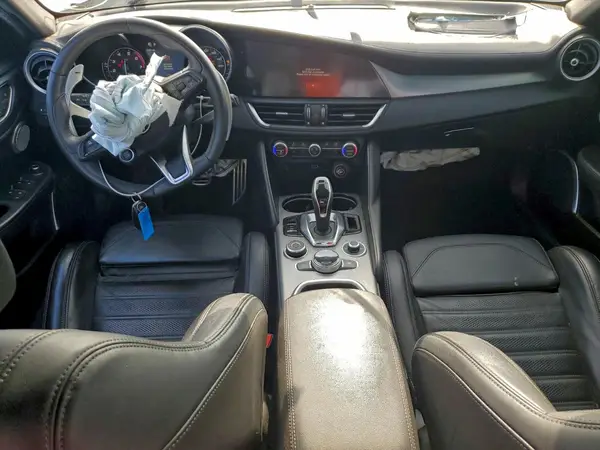 ZARFANBN8P7671338 2023 ALFA ROMEO GIULIA - Image 8