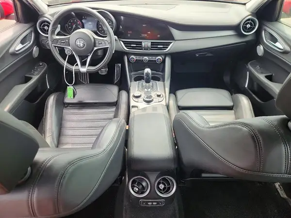 ZARFANBN9K7601243 2019 ALFA ROMEO GIULIA - Image 8
