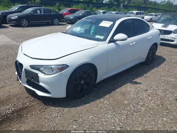 ZARFANBN9K7622190 2019 ALFA ROMEO GIULIA - Image 2