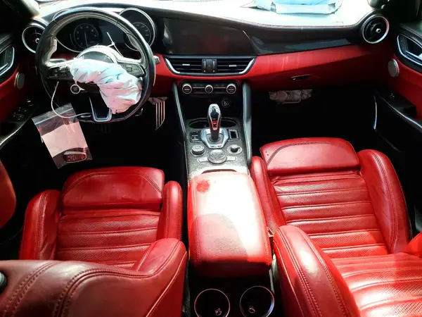 ZARFANBN9M7640918 2021 ALFA ROMEO GIULIA - Image 8