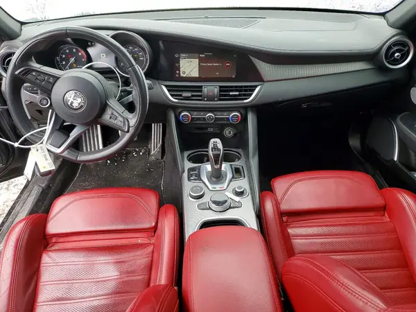 ZARFANBN9N7666002 2022 ALFA ROMEO GIULIA - Image 8