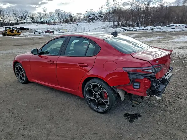 ZARFANBN9R7678477 2024 ALFA ROMEO GIULIA - Image 2