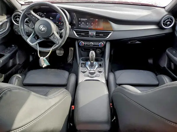 ZARFANBN9R7678477 2024 ALFA ROMEO GIULIA - Image 8
