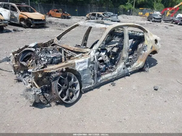 ZARFANBNXK7599650 2019 ALFA ROMEO GIULIA - Image 2