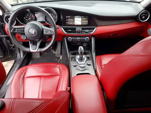 ZARFANBNXL7632468 2020 ALFA ROMEO GIULIA - Image 8