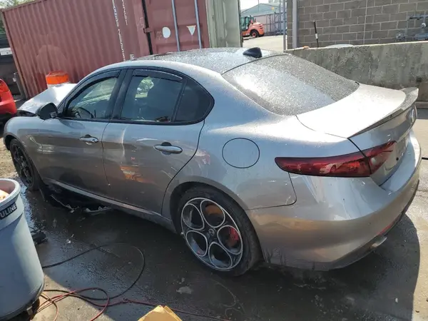 ZARFANBNXL7637802 2020 ALFA ROMEO GIULIA - Image 2