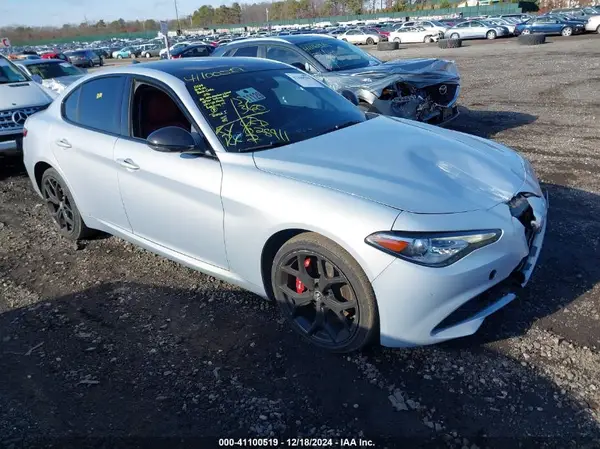 ZARFANBNXM7645500 2021 ALFA ROMEO GIULIA - Image 1