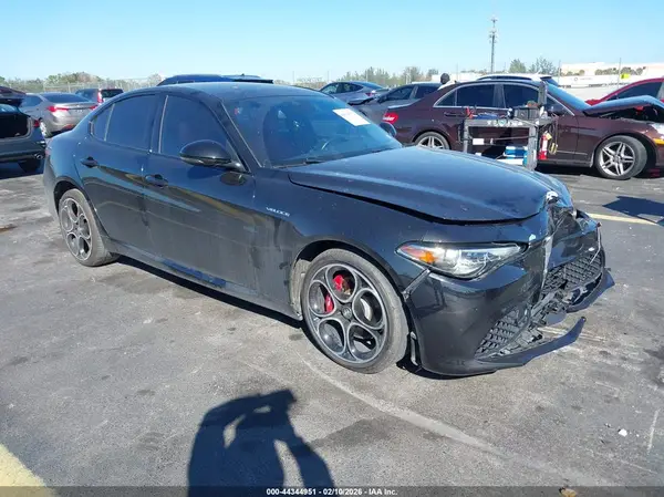 ZARFANBNXN7653128 2022 ALFA ROMEO GIULIA