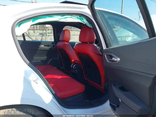 ZARFANBNXP7675181 2023 ALFA ROMEO GIULIA - Image 8