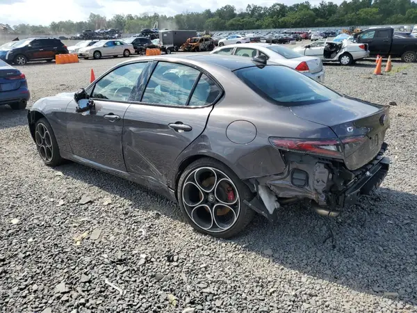 ZARFANBNXR7685387 2024 ALFA ROMEO GIULIA - Image 2