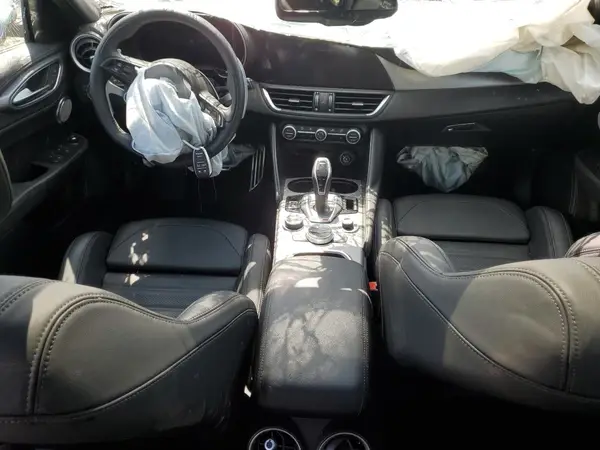 ZARFANBNXR7685387 2024 ALFA ROMEO GIULIA - Image 8