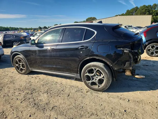 ZASFAKAN0J7B70291 2018 ALFA ROMEO STELVIO - Image 2