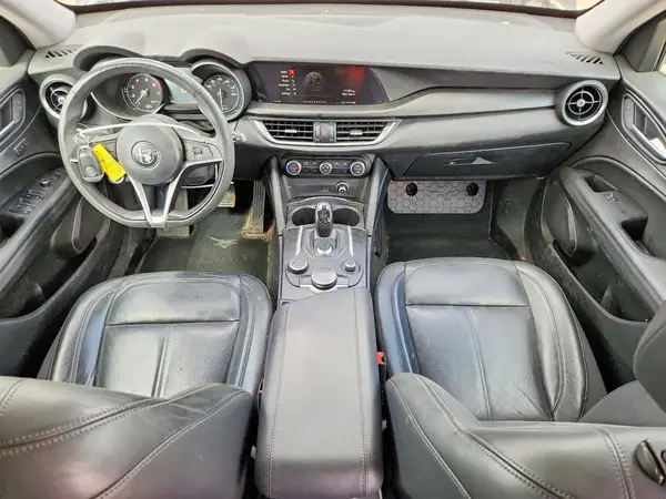 ZASFAKAN0J7C05198 2018 ALFA ROMEO STELVIO - Image 8