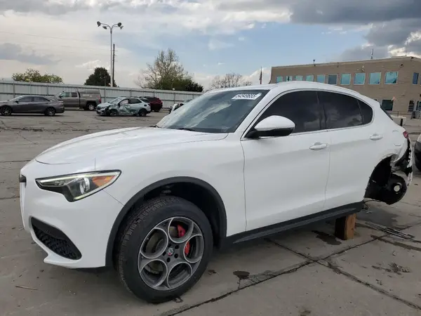 ZASFAKAN1J7B72423 2018 ALFA ROMEO STELVIO - Image 1