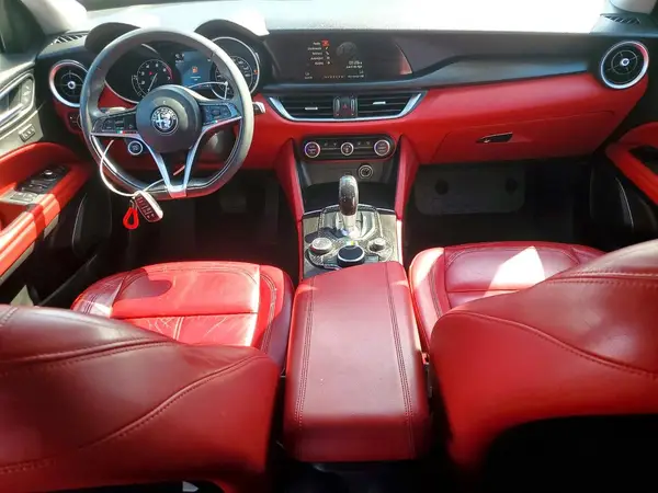 ZASFAKAN1J7B83521 2018 ALFA ROMEO STELVIO - Image 8