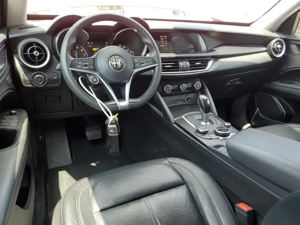 ZASFAKAN1J7B90873 2018 ALFA ROMEO STELVIO - Image 8
