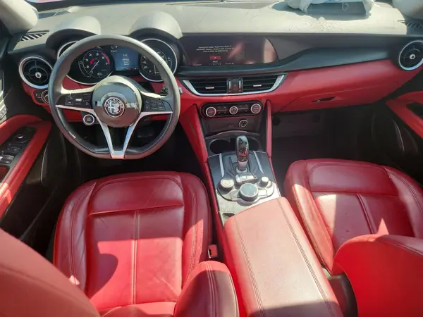 ZASFAKAN1J7C28277 2018 ALFA ROMEO STELVIO - Image 8