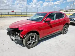 ZASFAKAN2J7B61673 2018 ALFA ROMEO STELVIO