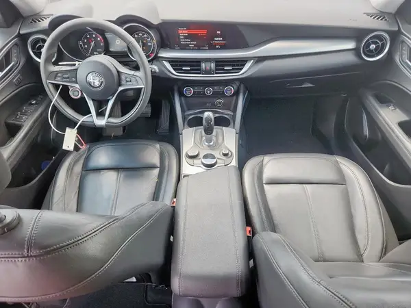 ZASFAKAN2J7B61673 2018 ALFA ROMEO STELVIO - Image 8