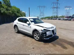 ZASFAKAN2J7B86296 2018 ALFA ROMEO STELVIO