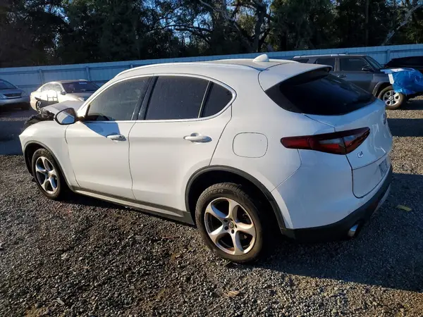 ZASFAKAN2J7B94981 2018 ALFA ROMEO STELVIO - Image 2