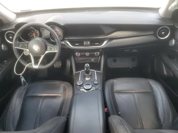 ZASFAKAN3J7B72486 2018 ALFA ROMEO STELVIO - Image 8
