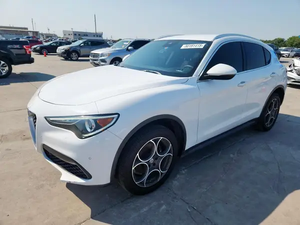 ZASFAKAN3J7B73413 2018 ALFA ROMEO STELVIO - Image 1