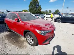 ZASFAKAN3J7B79826 2018 ALFA ROMEO STELVIO
