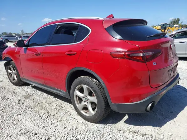 ZASFAKAN3J7B81138 2018 ALFA ROMEO STELVIO - Image 2
