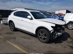 ZASFAKAN3J7B83228 2018 ALFA ROMEO STELVIO