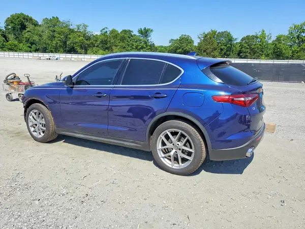 ZASFAKAN3J7B87182 2018 ALFA ROMEO STELVIO - Image 2