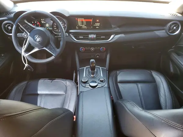 ZASFAKAN3J7B87182 2018 ALFA ROMEO STELVIO - Image 8