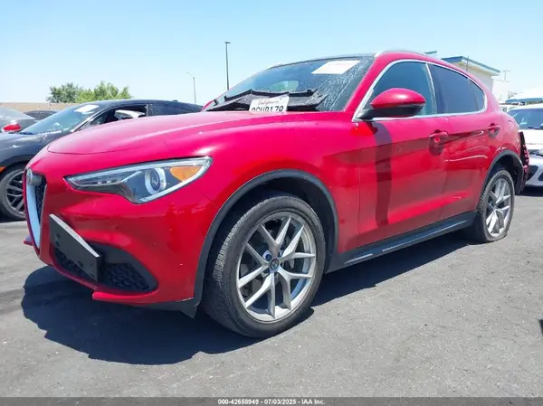 ZASFAKAN3J7B97503 2018 ALFA ROMEO STELVIO - Image 2