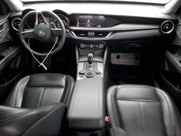 ZASFAKAN4J7B59536 2018 ALFA ROMEO STELVIO - Image 8