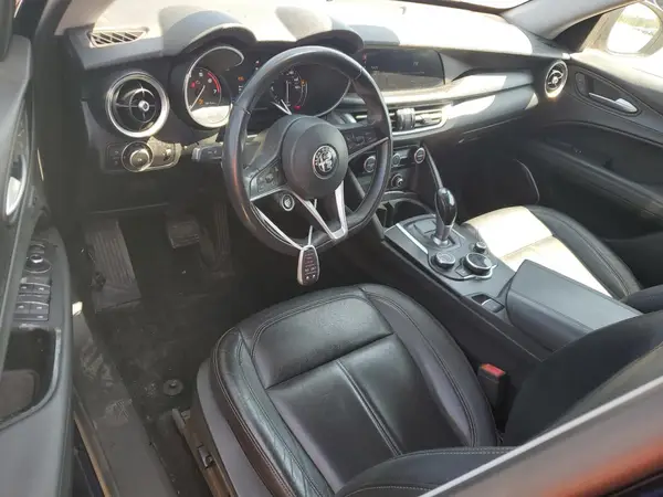 ZASFAKAN4J7B88776 2018 ALFA ROMEO STELVIO - Image 8