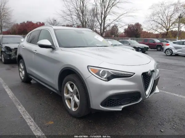 ZASFAKAN4J7C01719 2018 ALFA ROMEO STELVIO