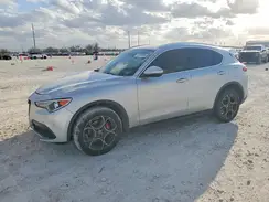 ZASFAKAN4J7C07925 2018 ALFA ROMEO STELVIO