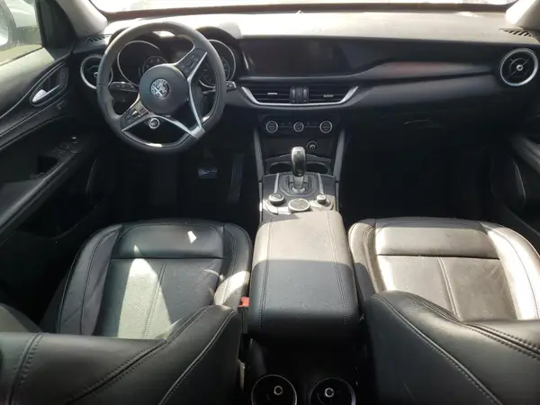 ZASFAKAN5J7B69315 2018 ALFA ROMEO STELVIO - Image 8