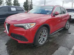 ZASFAKAN5J7B75387 2018 ALFA ROMEO STELVIO