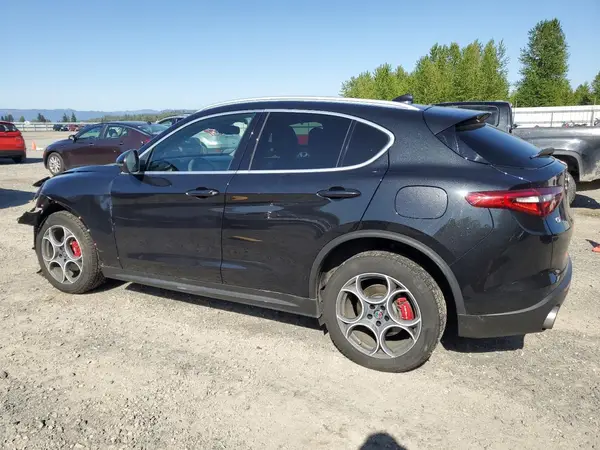 ZASFAKAN5J7B79200 2018 ALFA ROMEO STELVIO - Image 2