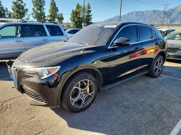 ZASFAKAN5J7B79441 2018 ALFA ROMEO STELVIO - Image 1