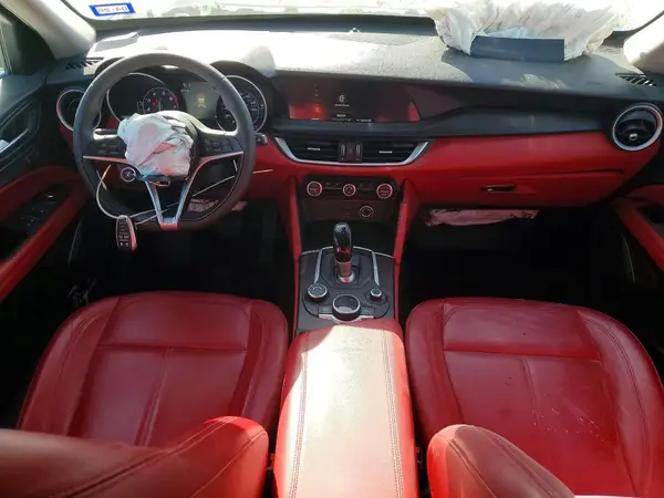 ZASFAKAN5J7B88415 2018 ALFA ROMEO STELVIO - Image 8