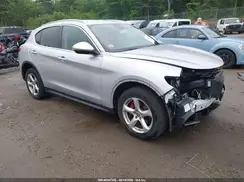 ZASFAKAN6J7B68979 2018 ALFA ROMEO STELVIO