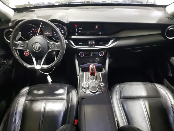 ZASFAKAN6J7B73826 2018 ALFA ROMEO STELVIO - Image 8
