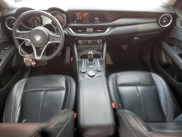 ZASFAKAN6J7B75480 2018 ALFA ROMEO STELVIO - Image 8