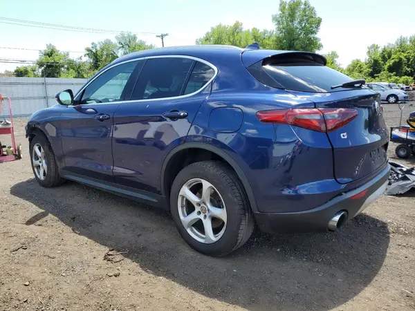 ZASFAKAN6J7B79044 2018 ALFA ROMEO STELVIO - Image 2