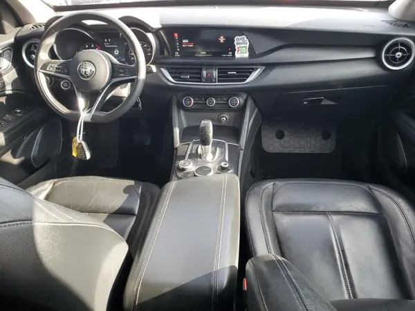 ZASFAKAN6J7B82994 2018 ALFA ROMEO STELVIO - Image 8