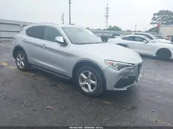 ZASFAKAN7J7B69008 2018 ALFA ROMEO STELVIO